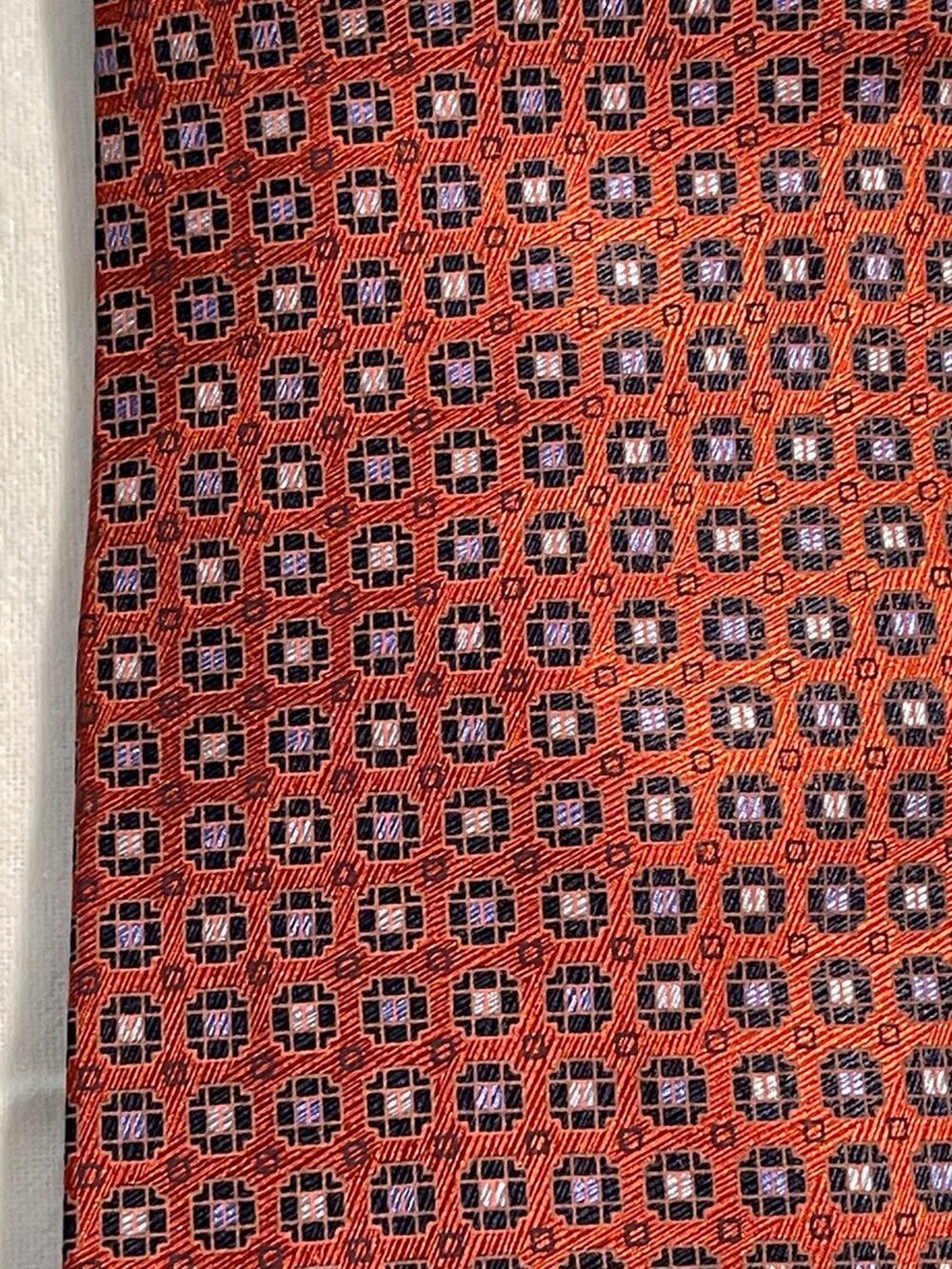croft & barrow Red Geometric Medallion Silk Tie